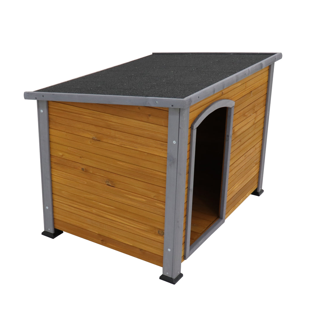 Outdoor & Indoor Wooden Kennel.